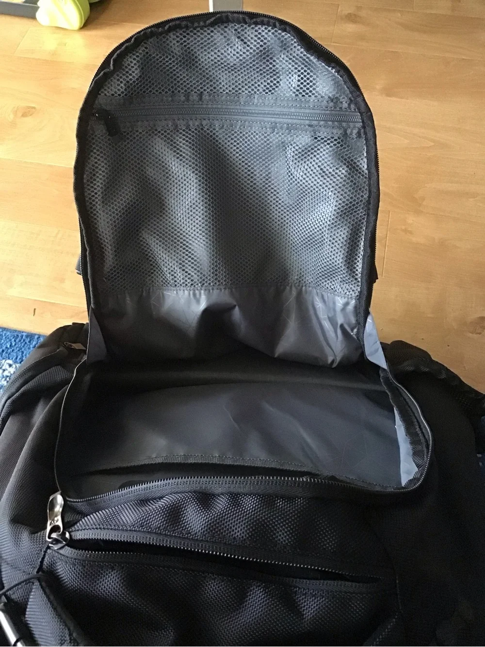 Black Men's Travel Backpack